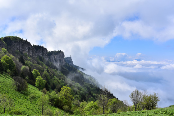 A Faire Sentier Du Garde Depuis Pragondran Randonn E