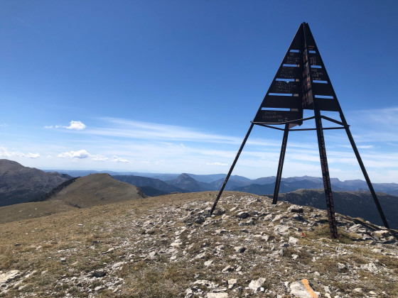 A faire Le Sommet de la Bernarde depuis le village d Ubraye Randonnée