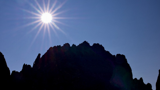 Alpinistes au sommet de l'Aiguille de la Combe