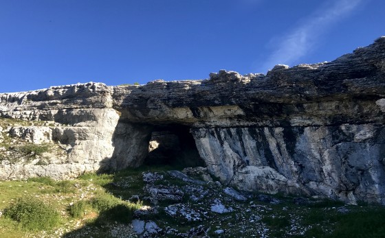 Arche sous la doline