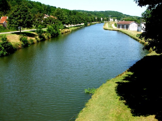 Canal de la Marne au Rhin