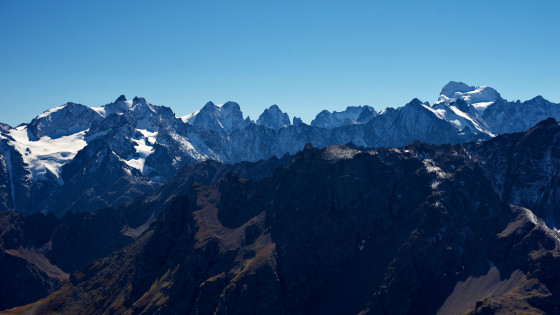 De la Barre des Écrins à la Roche de Jabel