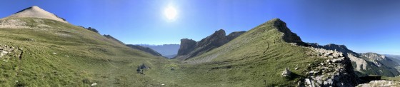 De la Tête de Vallon Pierra au Chamousset