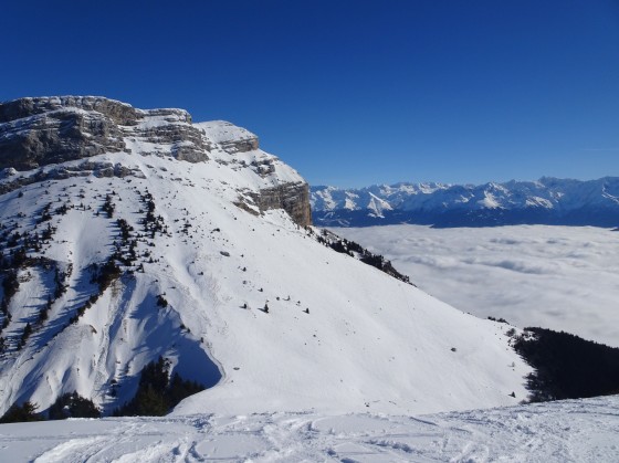 Dent de Crolles et Chaine de Belledonne.