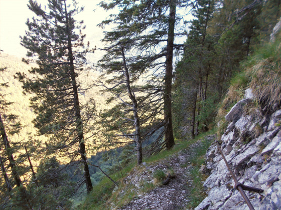 Descente vers la cheminée de Fontanieu