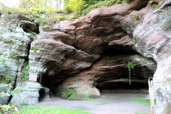 Grotte St-Léon
