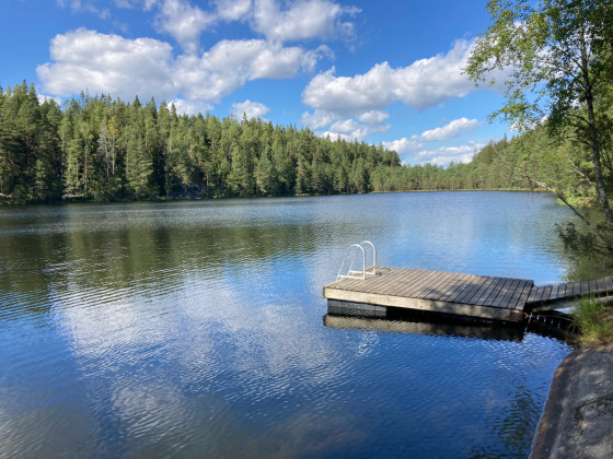 Hynkanlampi lake and Sorlampi Lakes, Espoo - Walk