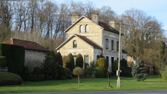 L\'ancienne gare de Silly-la-Poterie