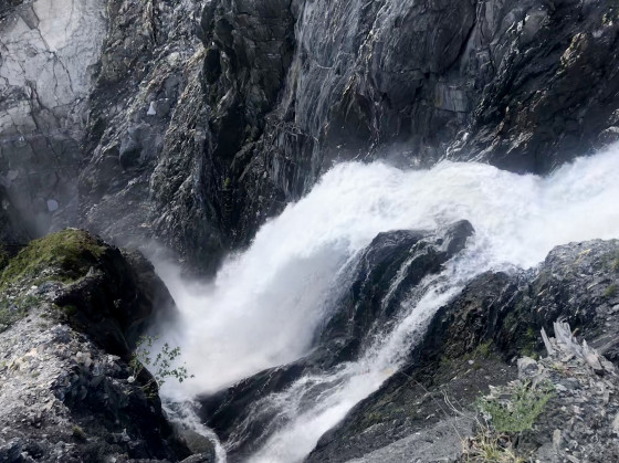 La cascade au-dessus du Pont du Ferrand