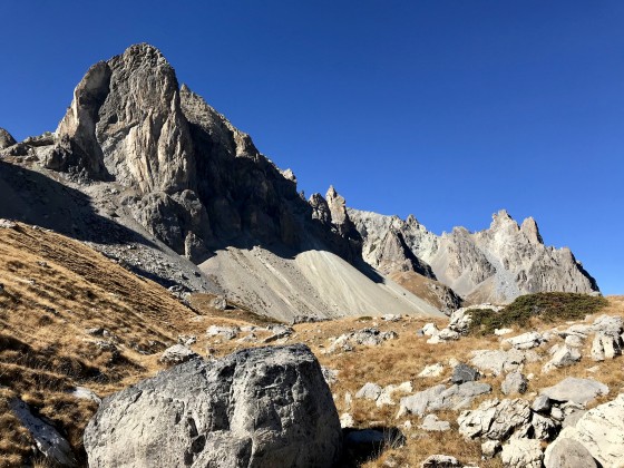 La Chandelle du Lac Rouge et la Pointe des Béraudes