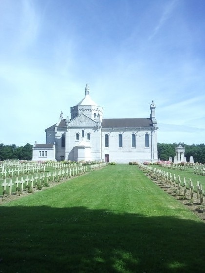 La chapelle de la nécropole Notre-Dame-de-Lorette