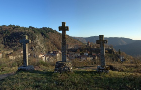 Les trois croix