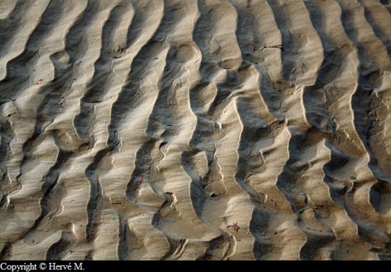 Ripple-marks sur la plage