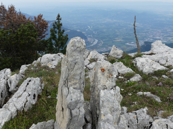 Sommet du rocher de Lorzier