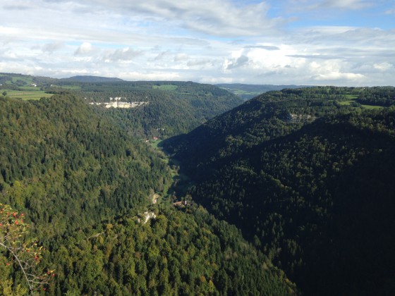 vue depuis le belvedere de la roche du pretre