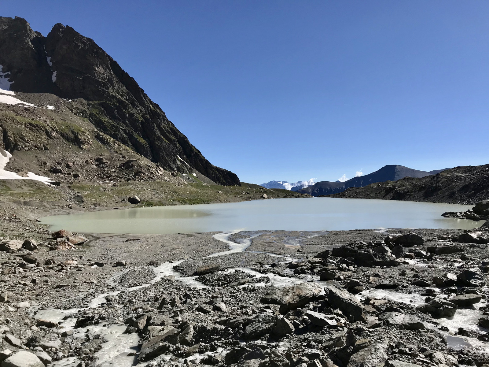 Les tributaires du Lac des Quirlies