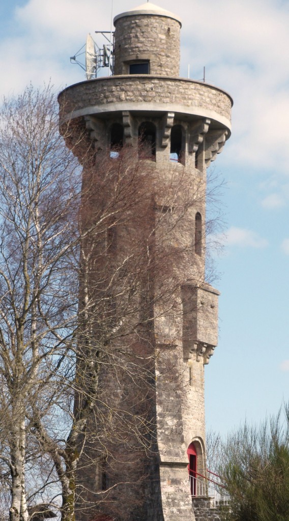 tour toulx sainte croix