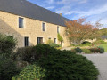 Bâtiment près de la Grange aux Dîmes