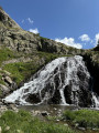 Cascade bordant les Lacs de Vens