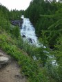 Cascade sur le chemin