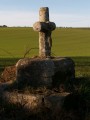 Croix en bordure de champs.