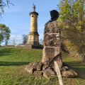 Deux monuments à la mémoire des soldats Basse-Silésie