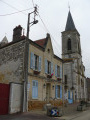 Eglise et mairie de Mousseaux