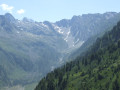 En descendant du col Lacroix vers la vallée du Pellice