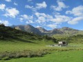 Enclos à bétail avec Mont Faucon et Arbizon au fond de ce décor