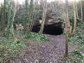 Entrée de cavité dans la vallée de la Mue