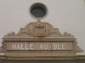 Facade de la halle au grain