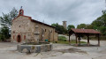 Fontaine et lavoir à Tosantos