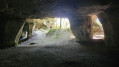 Grotte meulière