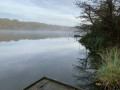 L'autre côté du lac