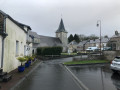 L'église de Saint-Martin-de-Sallen vue depuis le parking de la mairie