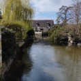 L'Eure derrière le lavoir de Villemeux