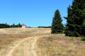 La cabane du berger sur la butte du Sornin