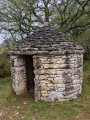 La caselle du carrefour de Lusclade