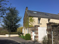 La maison de la rue du Bout au Mesnil et son superbe cèdre bleu