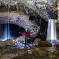 La stalactite creuse