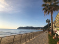 Le front de mer au départ d'Alassio