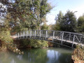 Le pont au confluent du Surmelin et de la Marne