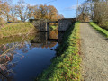 Le Pont de pierre franchit le Canal d'Ille et Rance