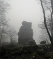 Le Roc la Tour dans la brume