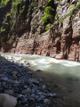 Le Var et les roches Rouges des Gorges de Daluis