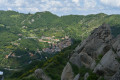 Le village de Castelmezzano depuis la vue à Pietrapertosa