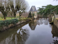 Les douves du château