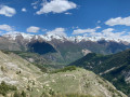 Granges et sommet de Chabanals dans le vallon de Demandols