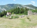 Les ruines du hameau de Valchevrières