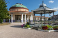 Pavillon des Sources et le kiosque